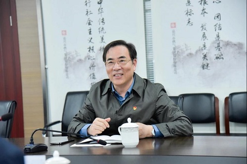 领导调研图片3.jpg