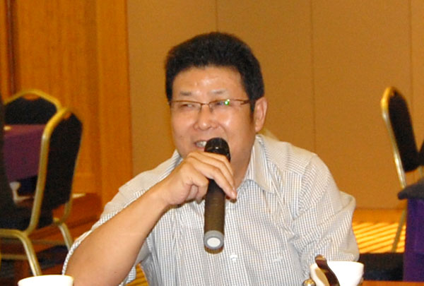 杭州东元非开挖技术工程有限公司总经理俞华平发言